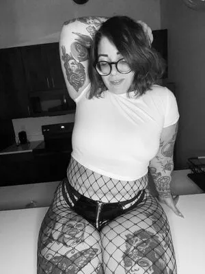 Stepstool Sarah OnlyFans Leaked Free Thumbnail Picture - #bC8lQ6YOAs