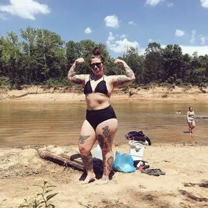 Stepstool Sarah OnlyFans Leaked Free Thumbnail Picture - #sPXSf9swvY