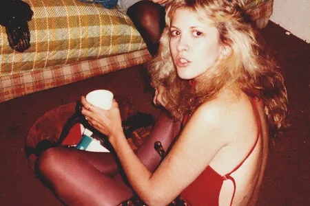 Stevie Nicks OnlyFans Leaked Free Thumbnail Picture - #2HOC1f8mm9