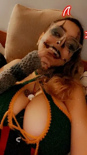 Stoned On Sage OnlyFans Leaked Free Thumbnail Picture - #cr24sjpjDw