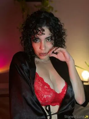 Stonedluna OnlyFans Leaked Free Thumbnail Picture - #1jWT8DdRE4