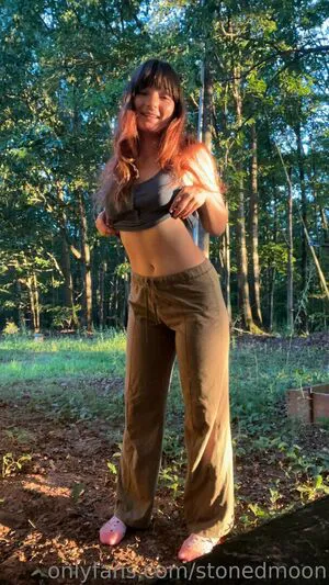 Stonedmoon OnlyFans Leaked Free Thumbnail Picture - #EL6M0KBVc1
