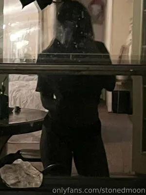 Stonedmoon OnlyFans Leaked Free Thumbnail Picture - #tsuGqUBhJn