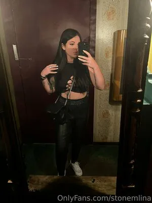 Stonemlina OnlyFans Leaked Free Thumbnail Picture - #oftJ9PxLji