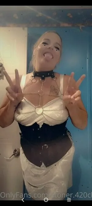 Stoner 420chick OnlyFans Leaked Free Thumbnail Picture - #IrGfdtMIza