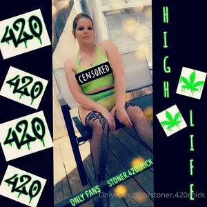 Stoner 420chick OnlyFans Leaked Free Thumbnail Picture - #b2QAoxunUG