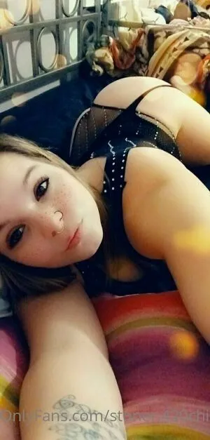 Stoner 420chick OnlyFans Leaked Free Thumbnail Picture - #je6zEtp2ar