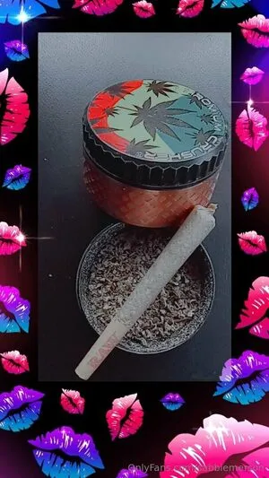 Stonerbitch93 OnlyFans Leaked Free Thumbnail Picture - #8fypeEdjuG