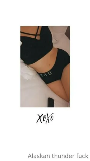 Stonerchick19 OnlyFans Leaked Free Thumbnail Picture - #eydg9Acrlc