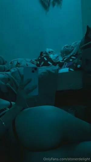 Stonerdelight OnlyFans Leaked Free Thumbnail Picture - #AuDKIQPMgh