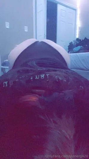 Stonerg420 OnlyFans Leaked Free Thumbnail Picture - #z0SDZheG1b