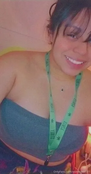 Stonergirl OnlyFans Leaked Free Thumbnail Picture - #T2Yqud2247