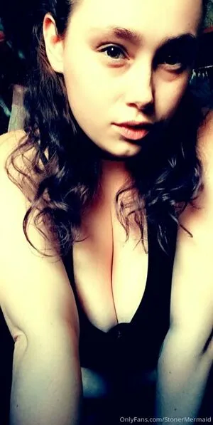Stonermermaid420 OnlyFans Leaked Free Thumbnail Picture - #JUXNeLFt7f