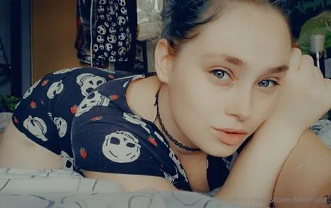 Stonermermaid420 OnlyFans Leaked Free Thumbnail Picture - #WYyX7srOcx