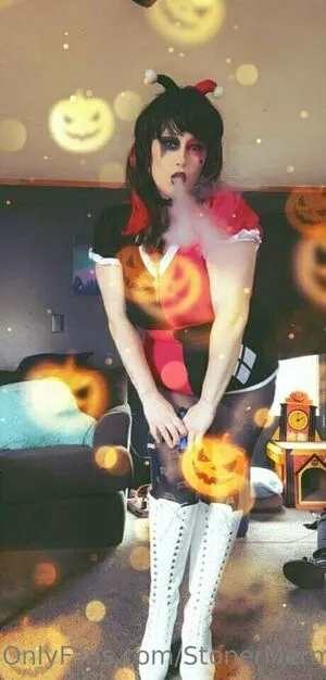 Stonermermaid420 OnlyFans Leaked Free Thumbnail Picture - #aihWhvoF32