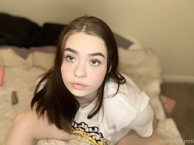 Stoneybunni2 OnlyFans Leaked Free Thumbnail Picture - #10UCDQlSh0