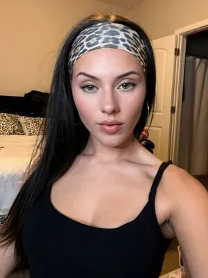 Stoneyem OnlyFans Leaked Free Thumbnail Picture - #gvmGZllr9E