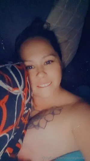 Stoneyhotwifefree OnlyFans Leaked Free Thumbnail Picture - #liZCVoFEIy
