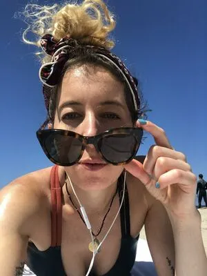 Stoneyyetsatisfying OnlyFans Leaked Free Thumbnail Picture - #zs254r38h8