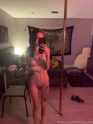 Stormy Summers Sixginn OnlyFans Leaked Free Thumbnail Picture - #UErhWDahGi