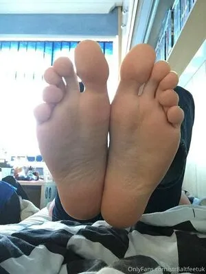 Str8altfeetuk OnlyFans Leaked Free Thumbnail Picture - #p2bneptqwV