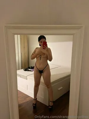 Strangledangelfree OnlyFans Leaked Free Thumbnail Picture - #ln4L2nnTmh