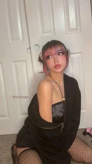 Strawbarizz OnlyFans Leaked Free Thumbnail Picture - #P8zSHKkJjD