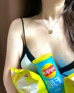 Strawbeary Th OnlyFans Leaked Free Thumbnail Picture - #6gOfJ7Gs6v