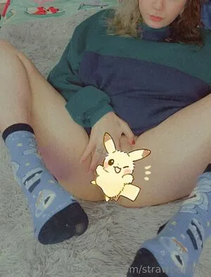 Strawbeemilk OnlyFans Leaked Free Thumbnail Picture - #8DTAl9K4FG