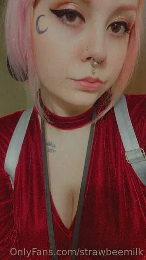 Strawbeemilk OnlyFans Leaked Free Thumbnail Picture - #miGTqMGKSH