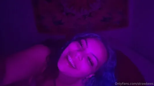 Strawbees OnlyFans Leaked Free Thumbnail Picture - #k1FfzFavXp