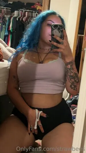 Strawbees OnlyFans Leaked Free Thumbnail Picture - #kDpau0Kjzi