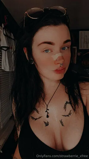 Strawberrie Xfree OnlyFans Leaked Free Thumbnail Picture - #2WUDJsL7K2