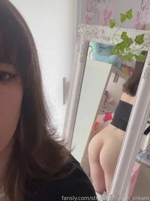 Strawberries N Cream OnlyFans Leaked Free Thumbnail Picture - #hOkWktn3P6