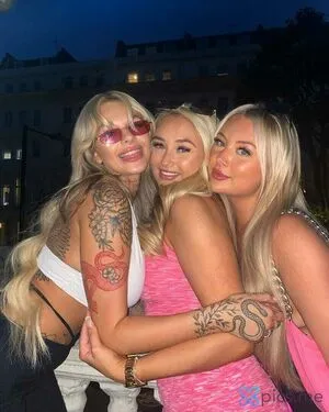 Strawberries77 OnlyFans Leaked Free Thumbnail Picture - #GKPOnnY3s5