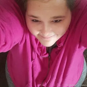Strawberry Cakes OnlyFans Leaked Free Thumbnail Picture - #95Emx0lewJ