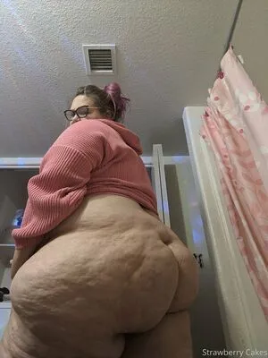 Strawberry Cakes OnlyFans Leaked Free Thumbnail Picture - #c2K0QqGmqC