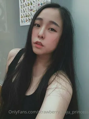 Strawberry Soju Princess OnlyFans Leaked Free Thumbnail Picture - #mlXqC3ID3e