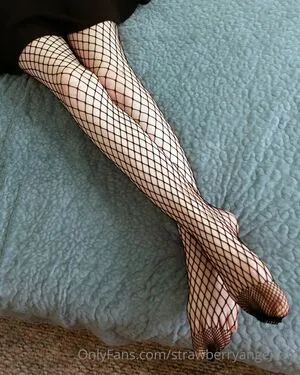 Strawberryangelcam OnlyFans Leaked Free Thumbnail Picture - #Kjon15b8J1