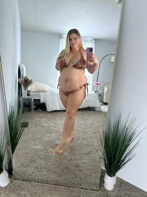 Strawberrybreetv OnlyFans Leaked Free Thumbnail Picture - #3piboP7Rmc