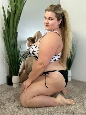 Strawberrybreetv OnlyFans Leaked Free Thumbnail Picture - #awhl2X3iEz