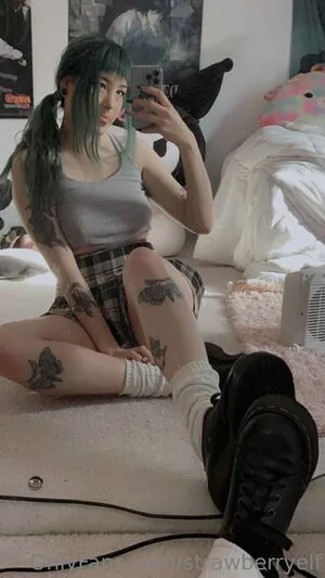 Strawberryelf OnlyFans Leaked Free Thumbnail Picture - #E0RqpLwKi2