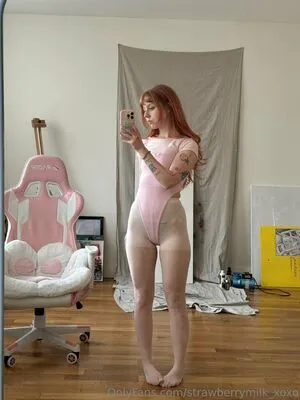 Strawberrymilk Xoxo OnlyFans Leaked Free Thumbnail Picture - #lmZAQtQIXJ