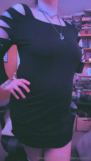 Strawberryscales OnlyFans Leaked Free Thumbnail Picture - #F5LZD3tIn8