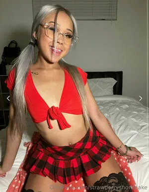 strawberryshorttcake OnlyFans Leaked Free Thumbnail Picture - #RUmRtzt2pq