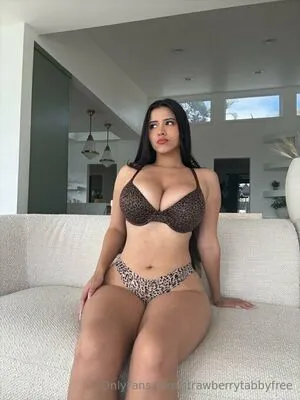 Strawberrytabbyfree OnlyFans Leaked Free Thumbnail Picture - #O89kPfgA0j