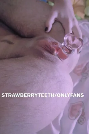 Strawberryteeth OnlyFans Leaked Free Thumbnail Picture - #Cpep9mAmsd