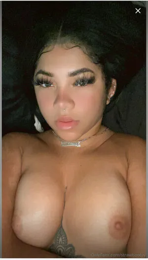 Strawbooty OnlyFans Leaked Free Thumbnail Picture - #5lZWphOrAv