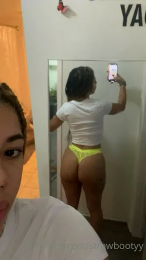 Strawbooty OnlyFans Leaked Free Thumbnail Picture - #TZ3EpeeHqK