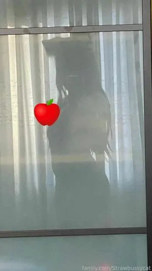 Strawbussycat OnlyFans Leaked Free Thumbnail Picture - #57xoRAzusR
